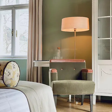 Hotel Regina Boutiquehotel 4*