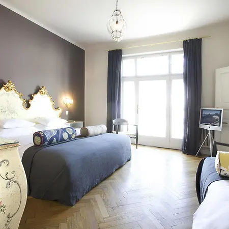 Hotel Regina Boutiquehotel 4*